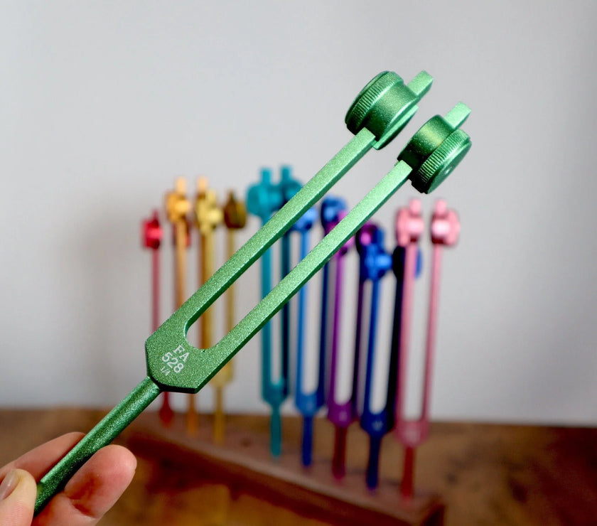 528 Hz Green Weighted Solfeggio Tuning Fork For Vibration, Extended Resonance, Bio-field, Sound Vibration