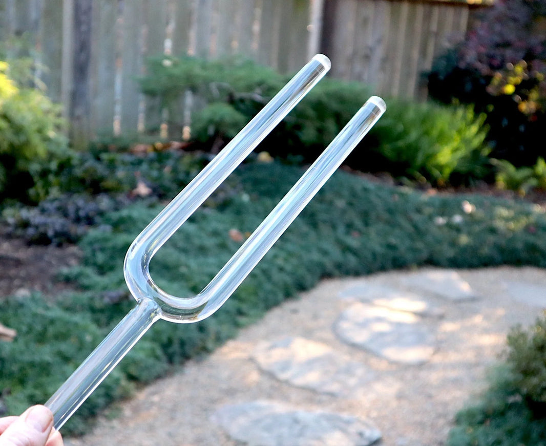 Heart Chakra Crystal Tuning Fork - 16mm - F-Note - Corresponds to the Heart Chakras - Carry Case - Crystal Vibration, Sound Vibration