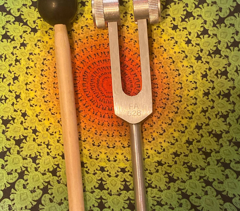 528 Hz Weighted Silver Solfeggio Tuning Fork For Vibration - Attenuator Handle Extender with 10mm Crystal
