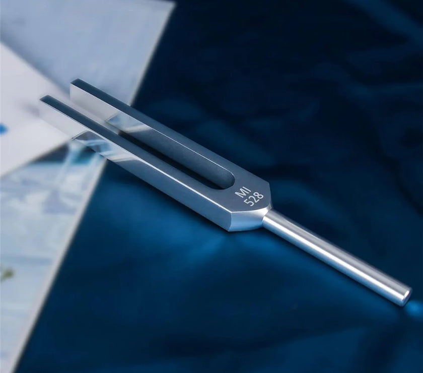 528 Hz Tuning Fork with Resonance Box for Healing