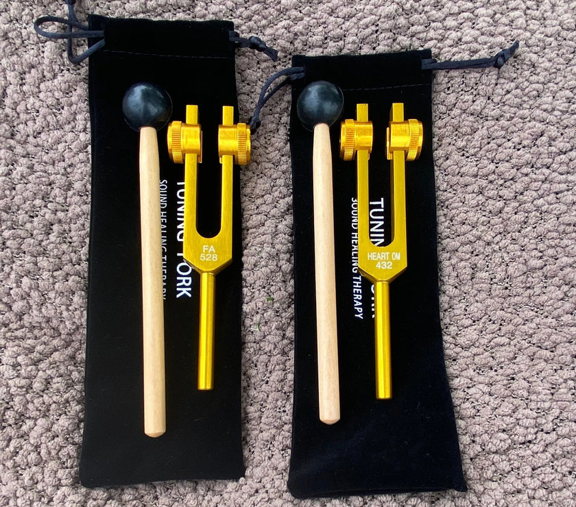 Gold FInish 432 Hz ad 528 Hz Set Best Tuning Forks for Vibration - Attenuator Handle Extender with 10mm Crystal
