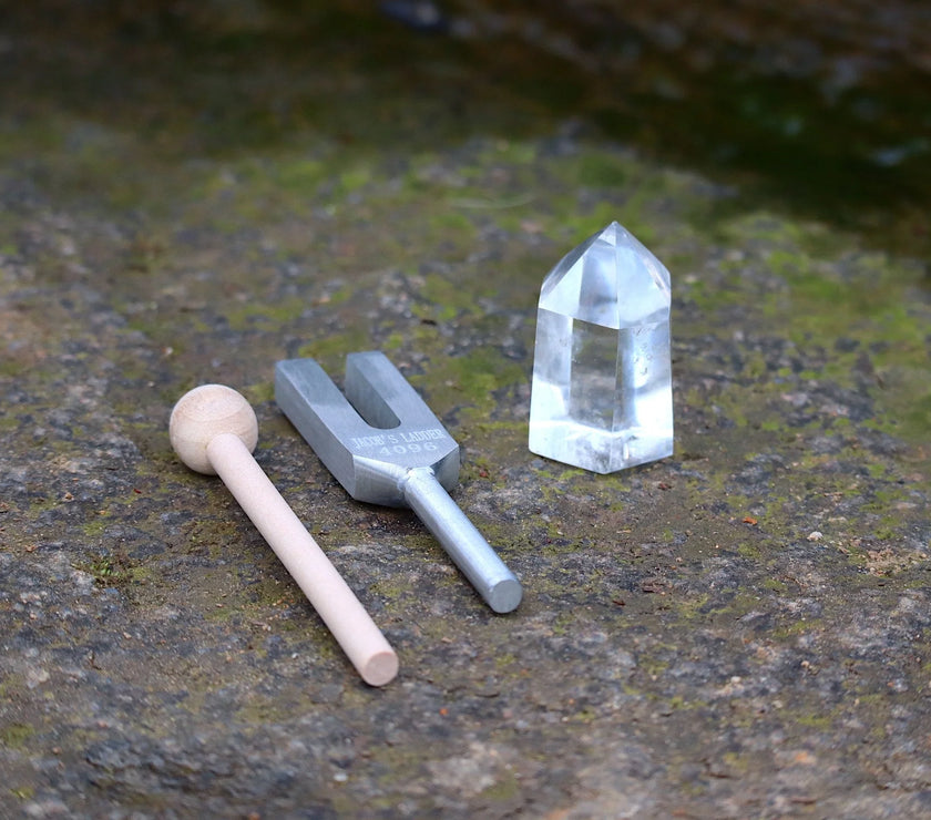 Crystal Resonator 4096 Hz - Vibration Crystals - Professionally Tuned .25 Hz - Angel Tuner, Gemstone Points, Crystal Vibration Kit