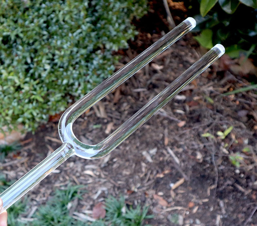 Heart Chakra Crystal Tuning Fork - 16mm - F-Note - Corresponds to the Heart Chakras - Carry Case - Crystal Vibration, Sound Vibration