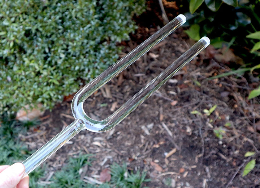 Heart Chakra Crystal Tuning Fork - 16mm - F-Note - Corresponds to the Heart Chakras - Carry Case - Crystal Vibration, Sound Vibration