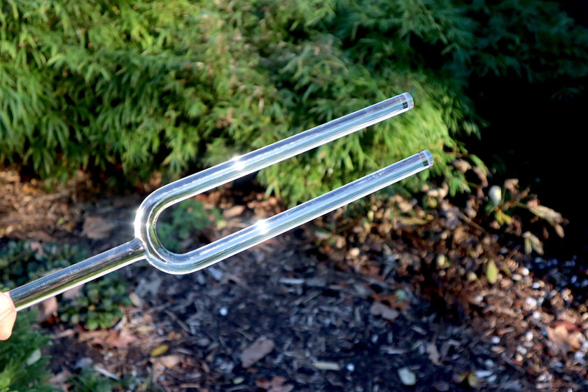 Heart Chakra Crystal Tuning Fork - 16mm - F-Note - Corresponds to the Heart Chakras - Carry Case - Crystal Vibration, Sound Vibration