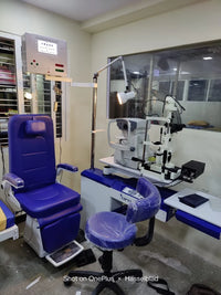 Ophthalmic Refraction Chair Unit